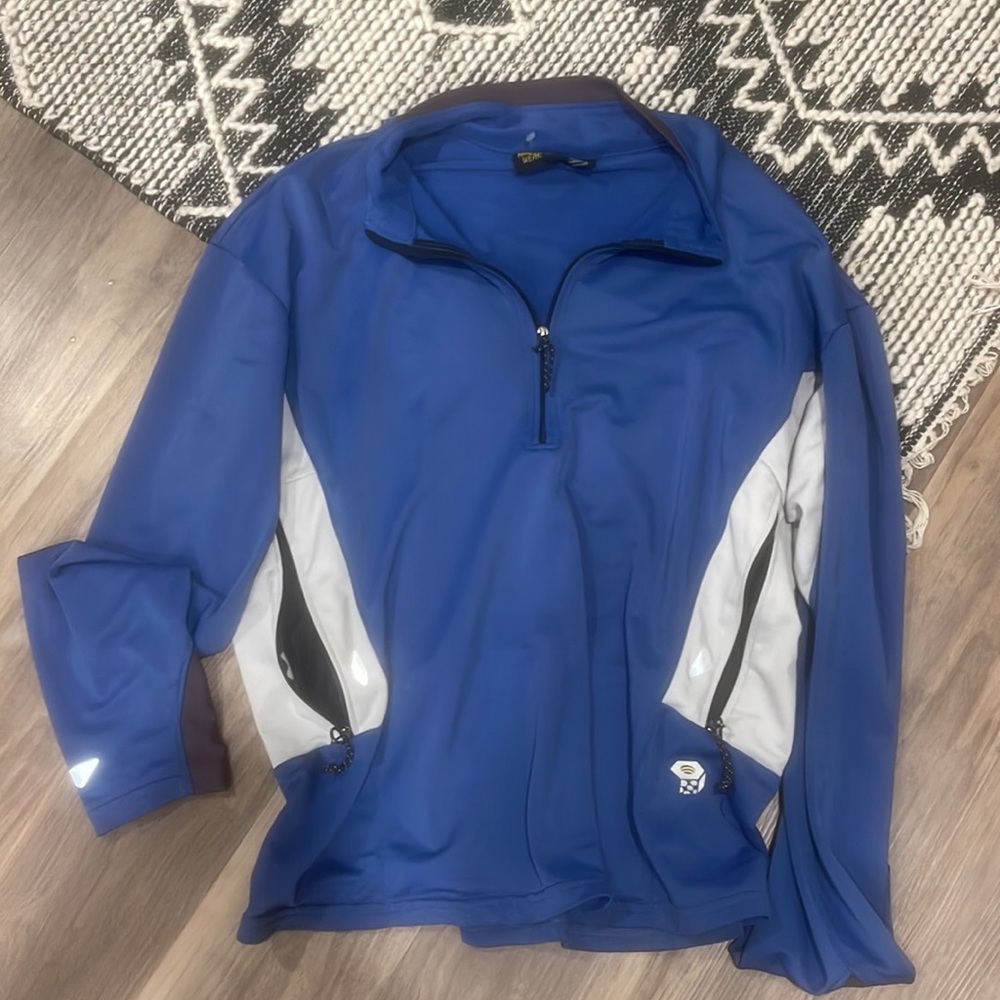 Mountain Hardwear - Picture 2 of 4